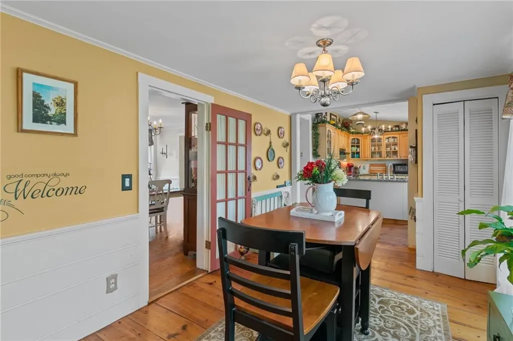 220 Plainfield Pike Scituate RI 02857