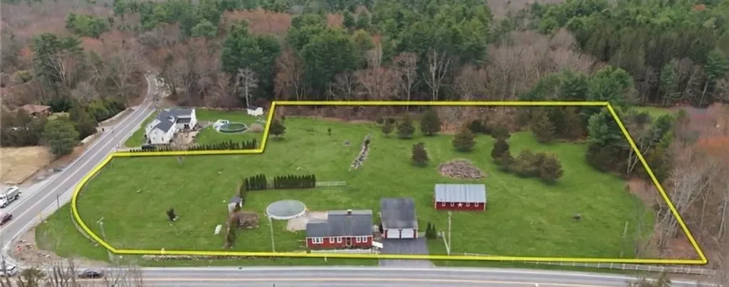 220 Plainfield Pike Scituate RI 02857