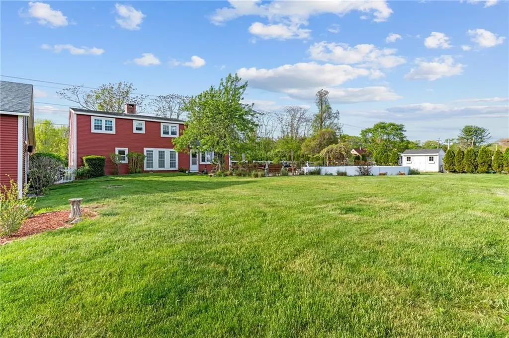 220 Plainfield Pike Scituate RI 02857