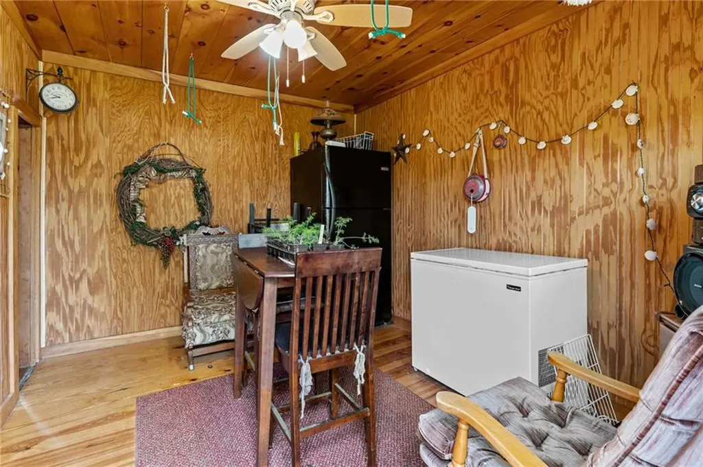 220 Plainfield Pike Scituate RI 02857