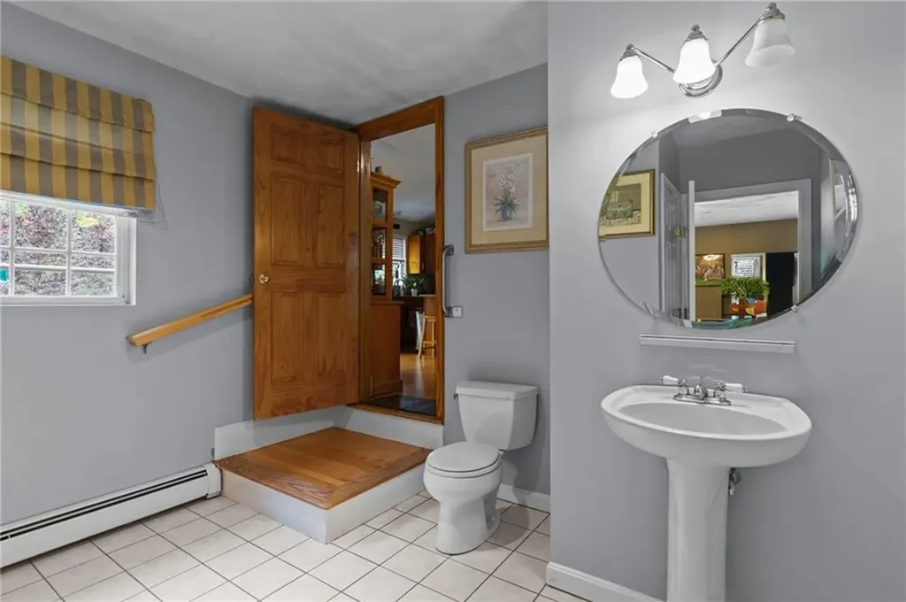 375 Franklin Road Coventry RI 02816