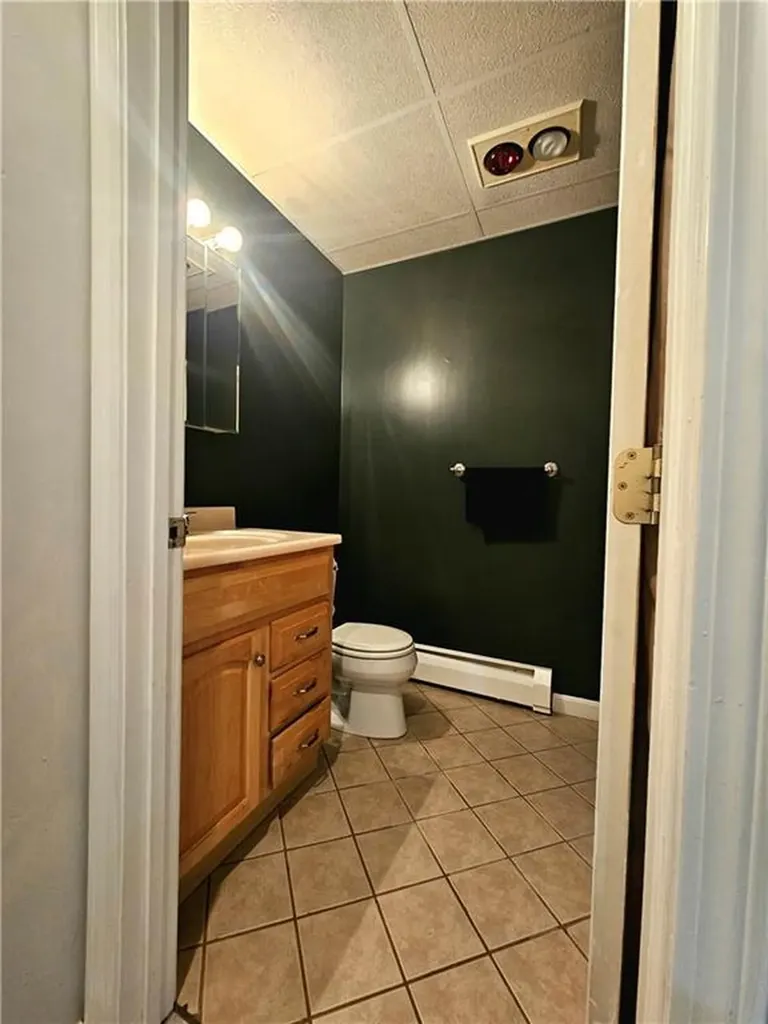 375 Franklin Road Coventry RI 02816