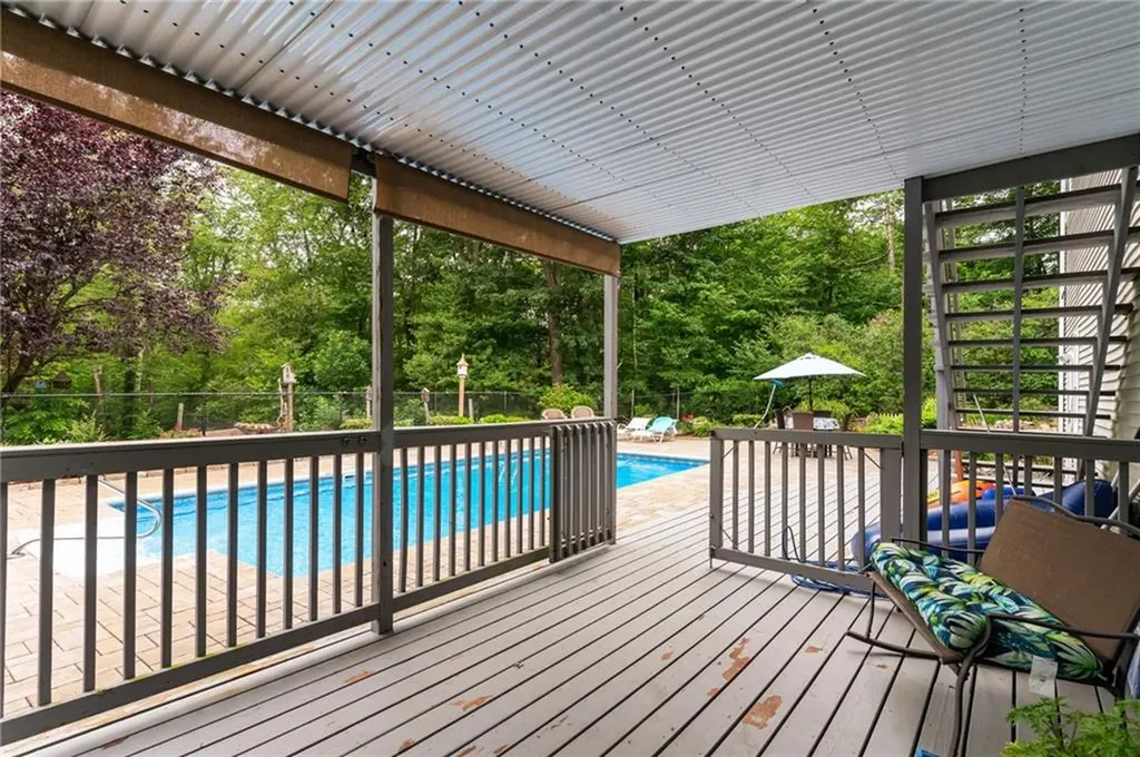 375 Franklin Road Coventry RI 02816