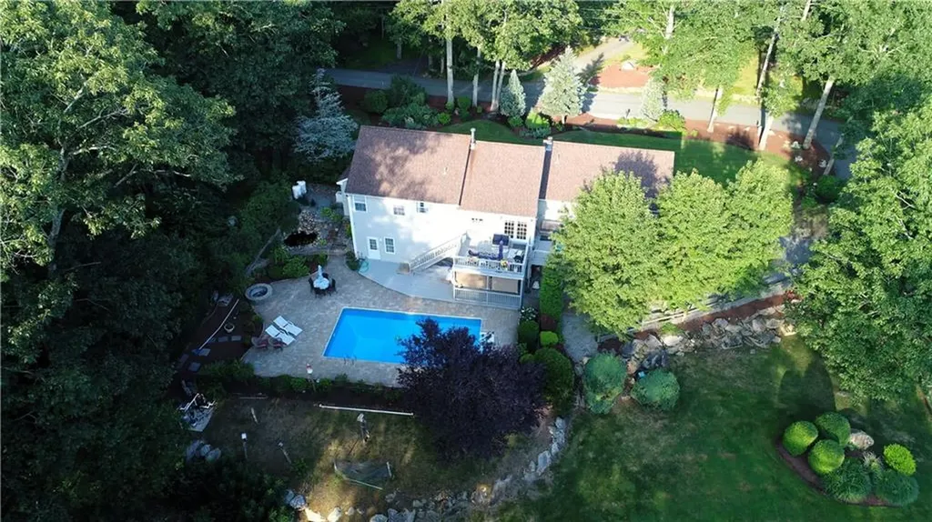 375 Franklin Road Coventry RI 02816