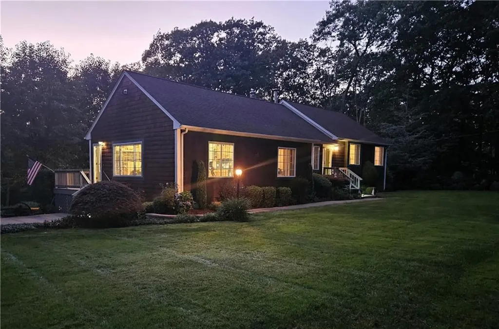 375 Franklin Road Coventry RI 02816