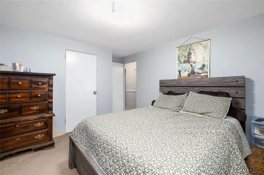 107 Keystone Drive Warwick RI 02886