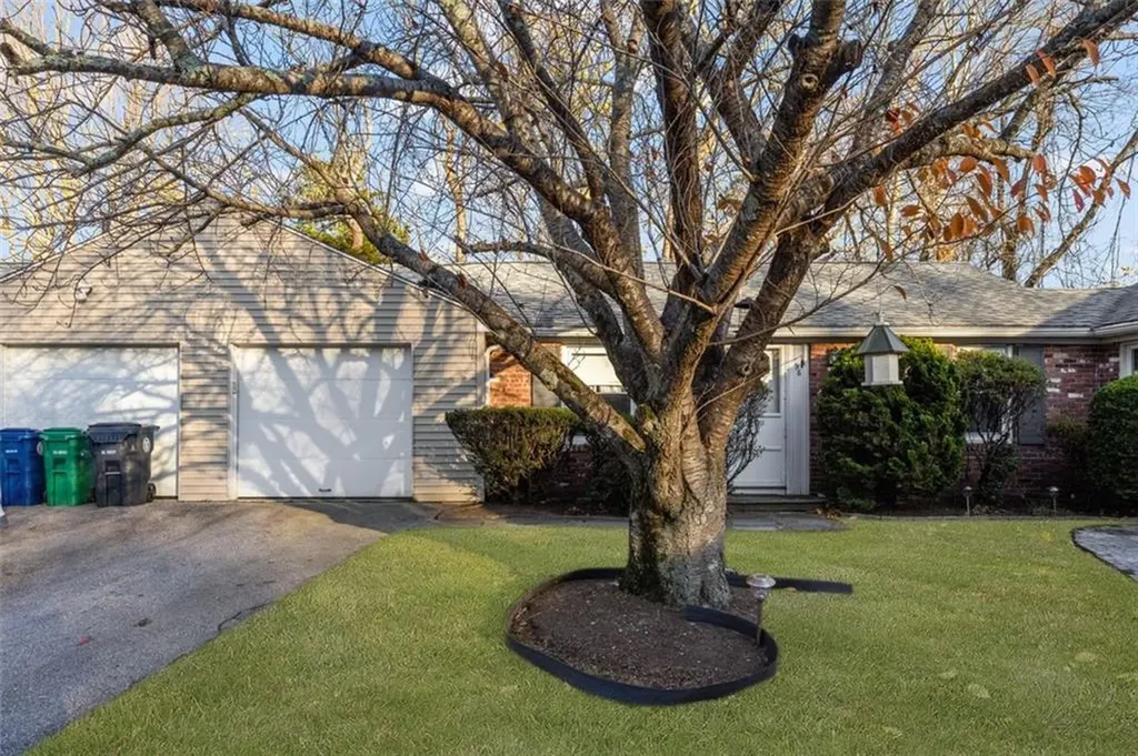 107 Keystone Drive Warwick RI 02886