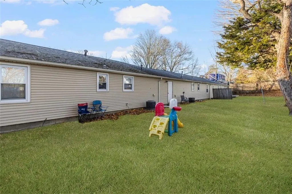 107 Keystone Drive Warwick RI 02886