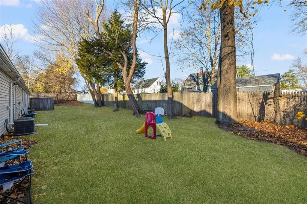 107 Keystone Drive Warwick RI 02886
