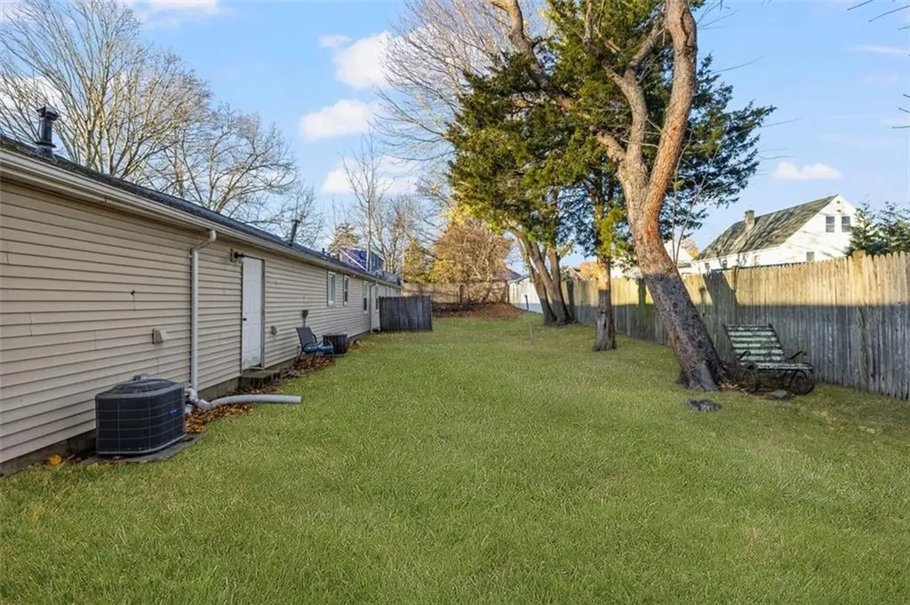 107 Keystone Drive Warwick RI 02886