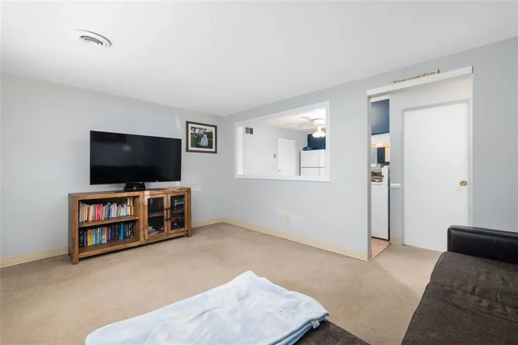 107 Keystone Drive Warwick RI 02886