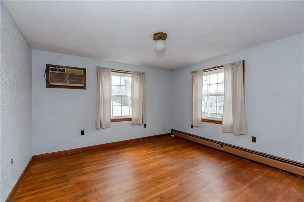 185 Parkside Avenue Pawtucket RI 02861