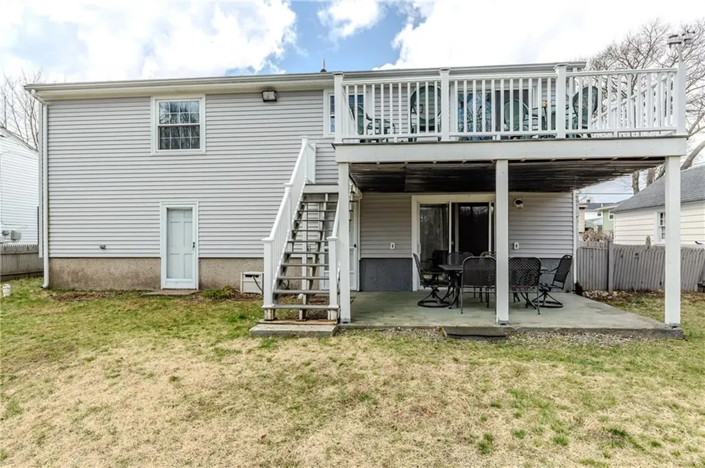 185 Parkside Avenue Pawtucket RI 02861