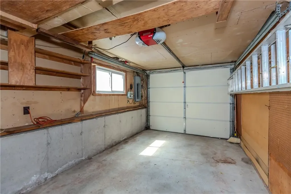 185 Parkside Avenue Pawtucket RI 02861
