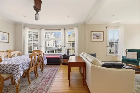 17 Lincoln Street Newport RI 02840