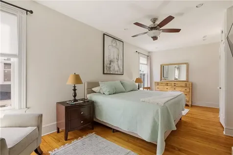 17 Lincoln Street Newport RI 02840
