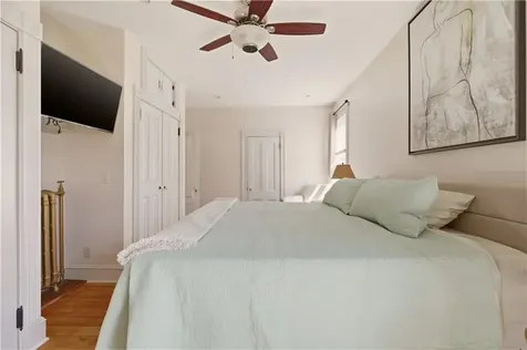 17 Lincoln Street Newport RI 02840