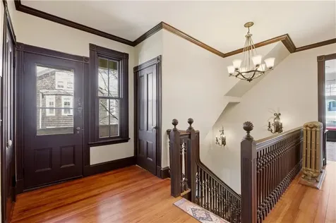 17 Lincoln Street Newport RI 02840