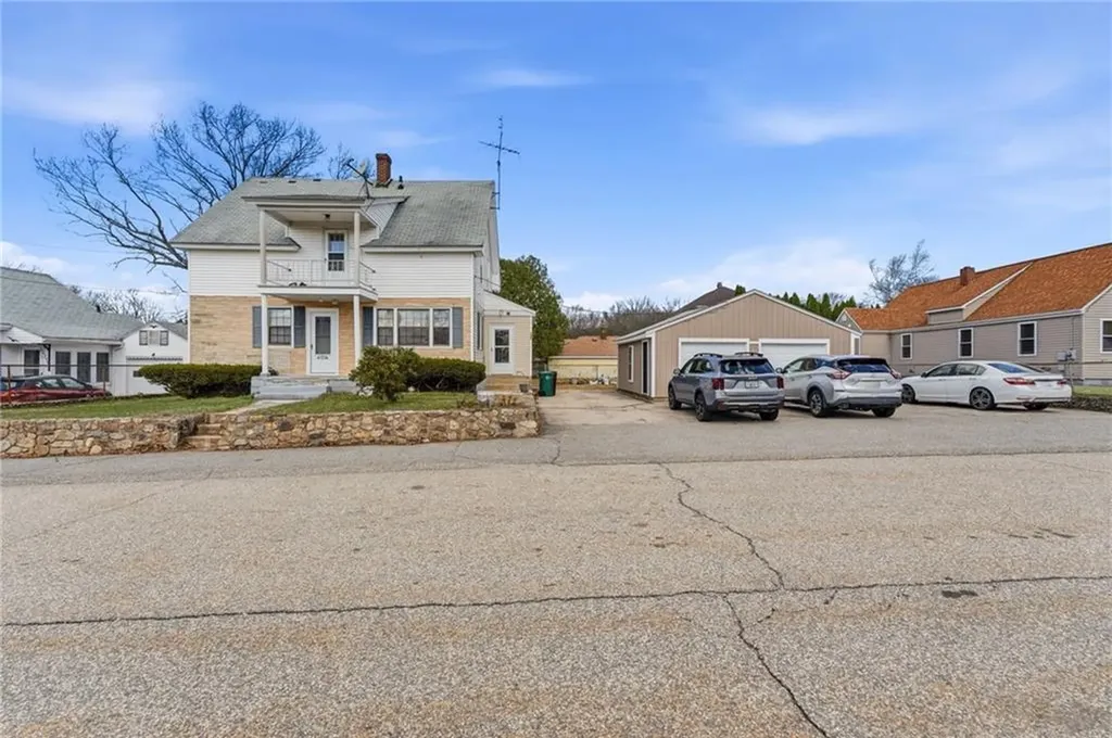 149 Burrington Street Woonsocket RI 02895