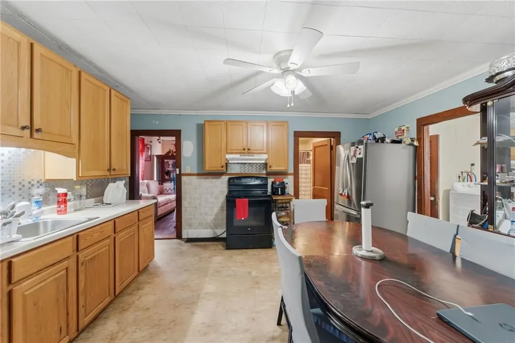 149 Burrington Street Woonsocket RI 02895