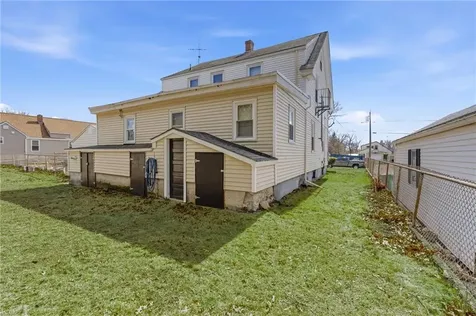 149 Burrington Street Woonsocket RI 02895