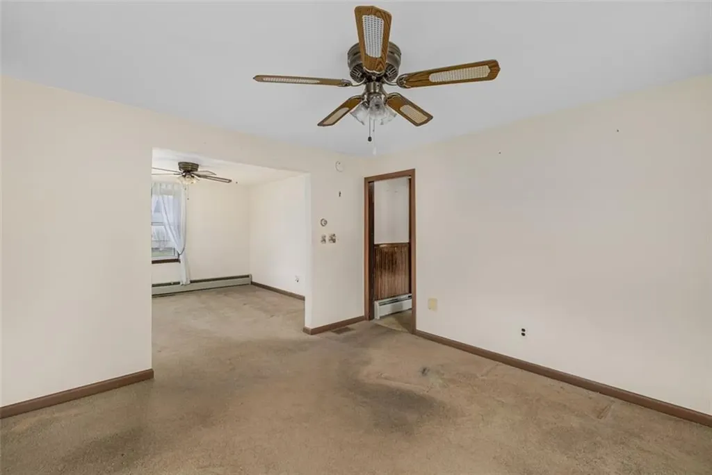 93 Harding Street West Warwick RI 02893