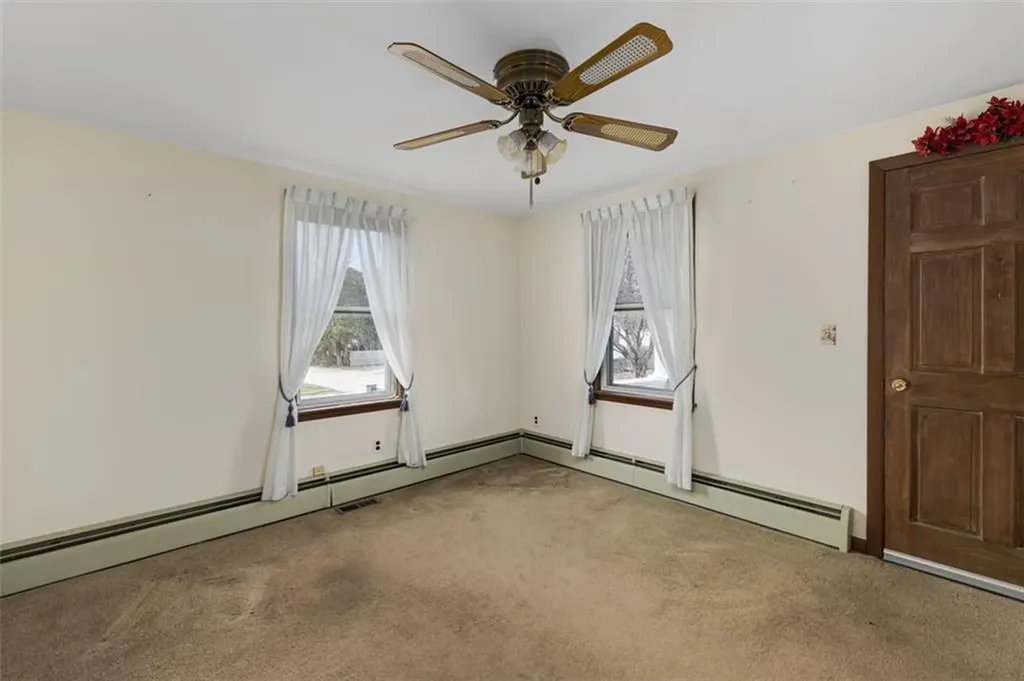 93 Harding Street West Warwick RI 02893