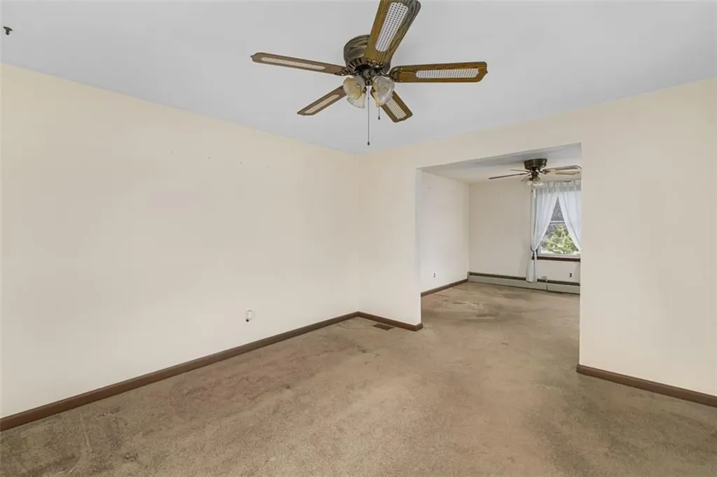 93 Harding Street West Warwick RI 02893
