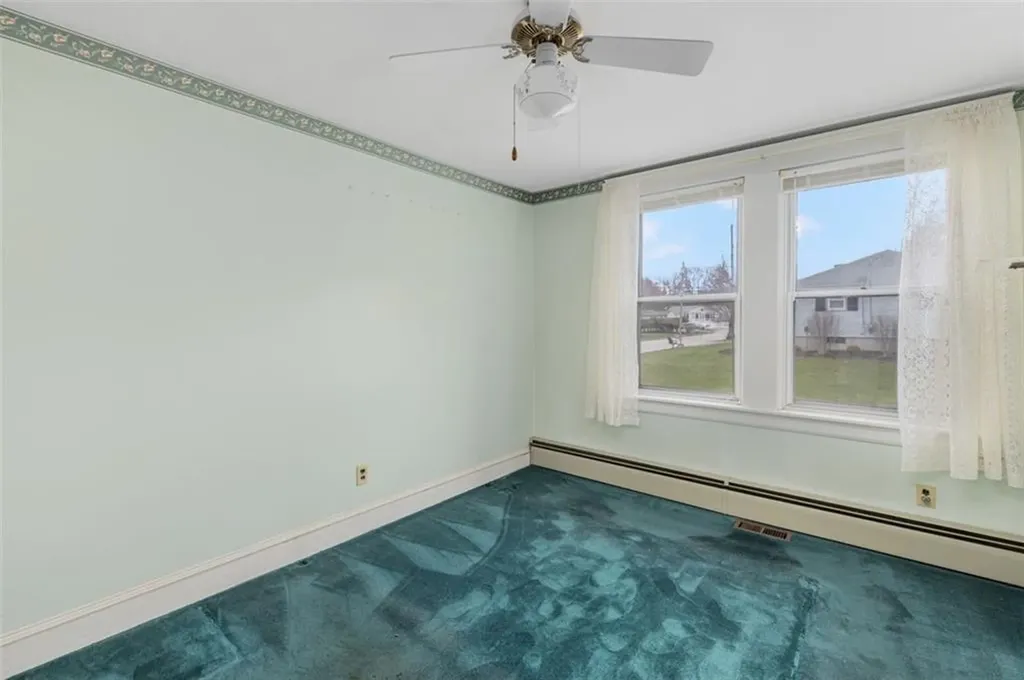 93 Harding Street West Warwick RI 02893