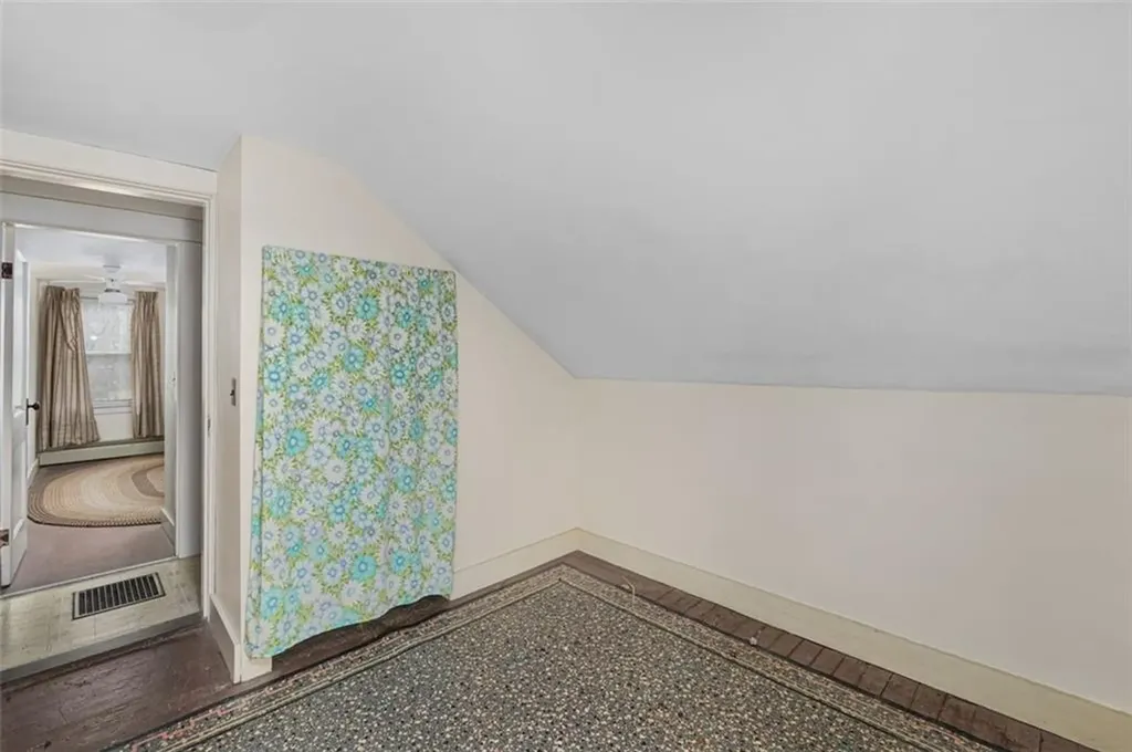 93 Harding Street West Warwick RI 02893