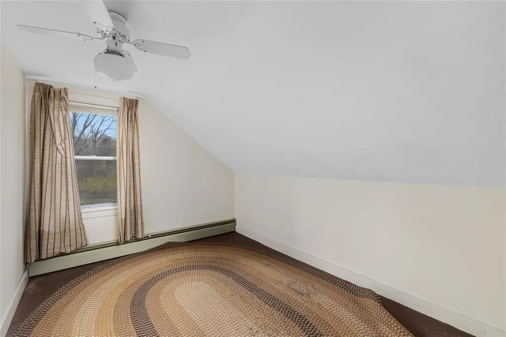 93 Harding Street West Warwick RI 02893