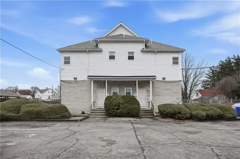 122 126 Lowell Avenue Providence RI 02909