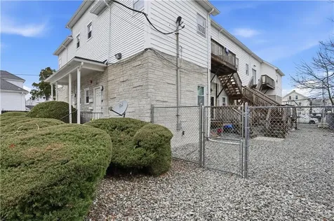 122 126 Lowell Avenue Providence RI 02909