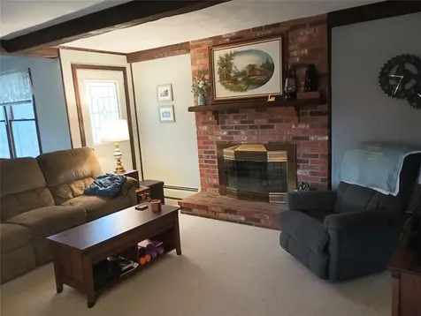 257 Beacon Drive North Kingstown RI 02852