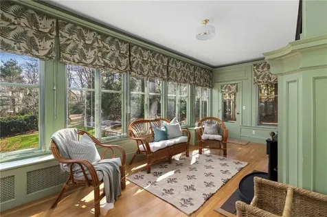 291 Spencer Avenue Warwick RI 02818