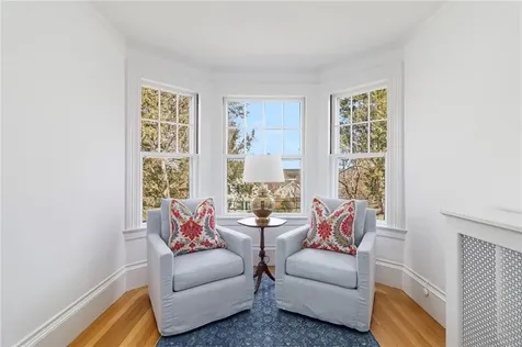 291 Spencer Avenue Warwick RI 02818