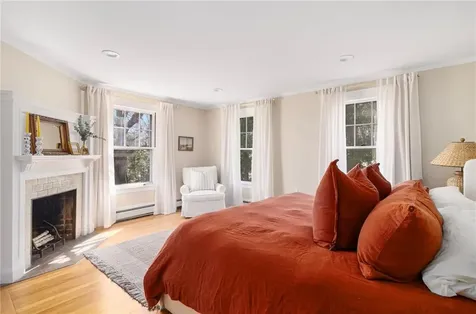 291 Spencer Avenue Warwick RI 02818