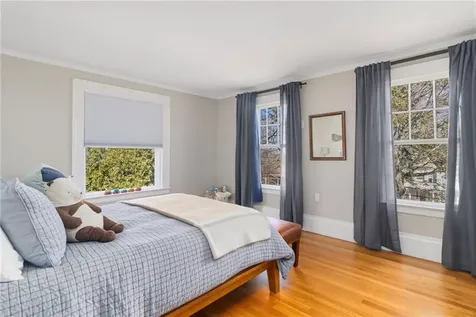 291 Spencer Avenue Warwick RI 02818