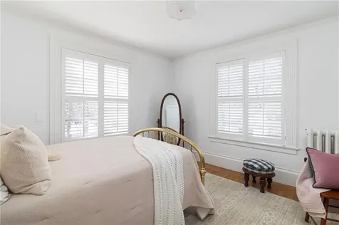 291 Spencer Avenue Warwick RI 02818