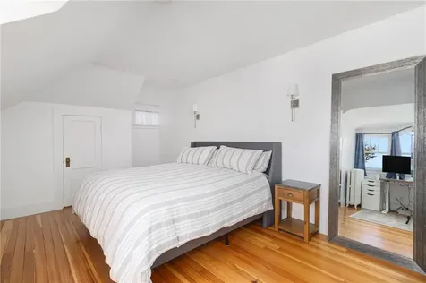 291 Spencer Avenue Warwick RI 02818