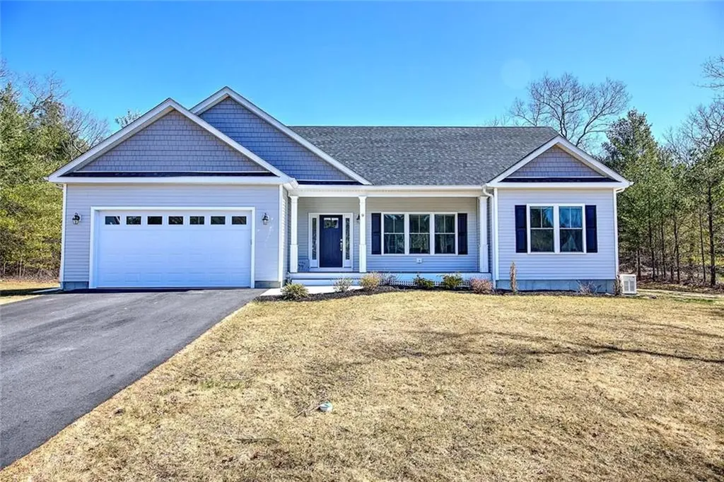 9 Cassidy Trail Coventry RI 02816