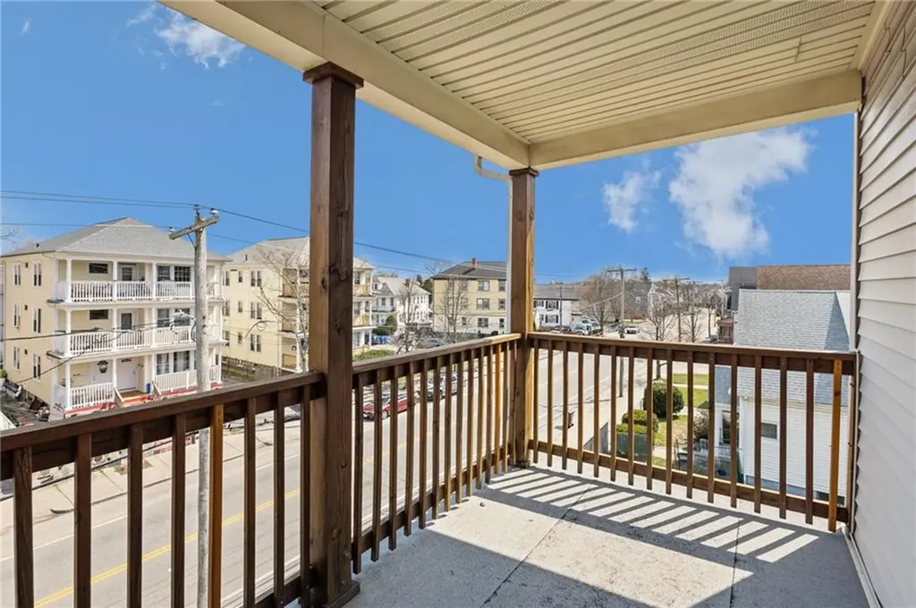 303 305 Webster Avenue Cranston RI 02920
