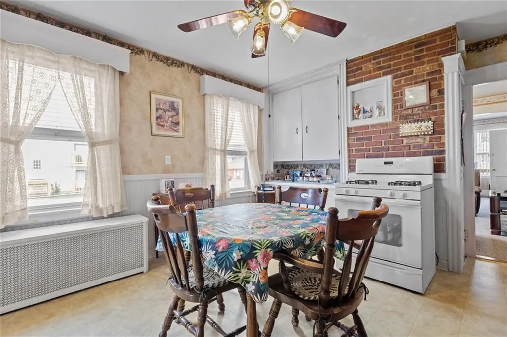 303 305 Webster Avenue Cranston RI 02920