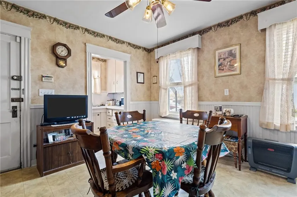 303 305 Webster Avenue Cranston RI 02920