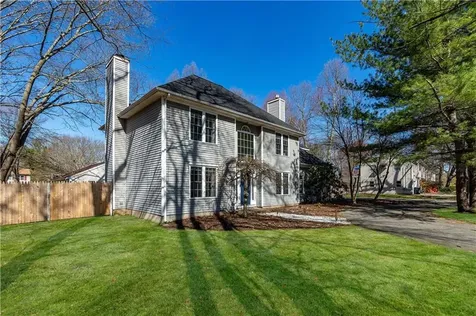 195 Oakland Beach Avenue Warwick RI 02889