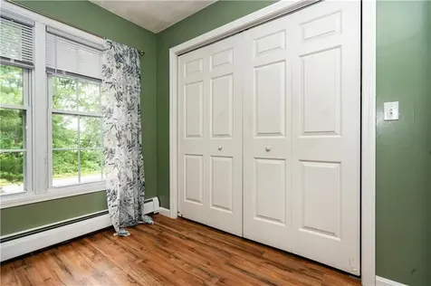 195 Oakland Beach Avenue Warwick RI 02889