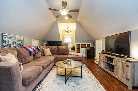 195 Oakland Beach Avenue Warwick RI 02889