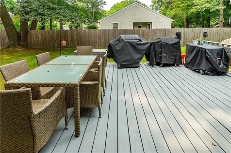 195 Oakland Beach Avenue Warwick RI 02889