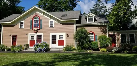 97 Narragansett Avenue Newport RI 02840
