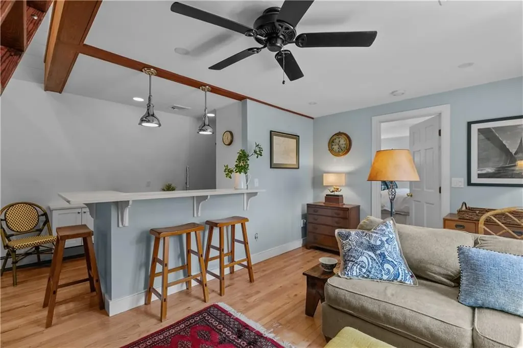 99 Coggeshall Avenue Newport RI 02840